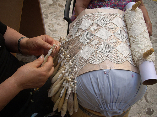 Lavorazione del merletto